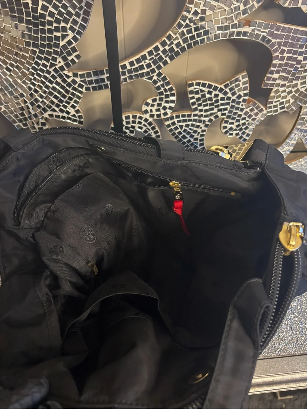 💕Tory Burch Black Nylon Weekender with Logo Medallion